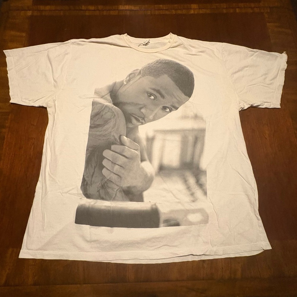 Trey‎ Songz Photo Print T-Shirt White 2XL Y2K R&B Rap Tee